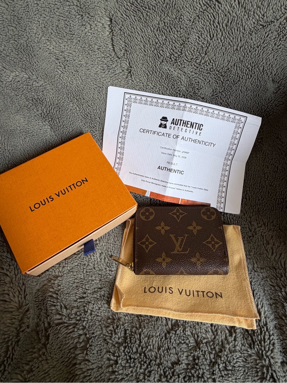 Louis Vuitton Brown Monogram Zipped Card Case
